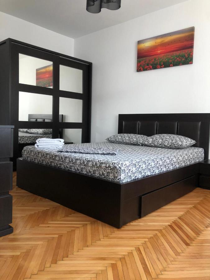 Studio Central Doamnei Букурещ Екстериор снимка